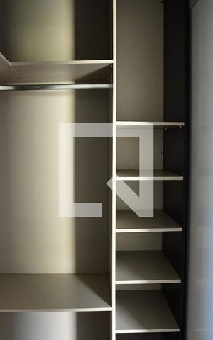 Casa de condomínio para alugar com 103m², 3 quartos e 2 vagasCloset