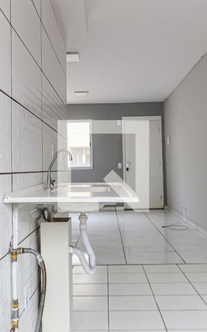 Apartamento para alugar com 49m², 2 quartos e sem vaga Apartamento para alugar com 49m², 2 quartos e sem vagaÁrea de Serviço