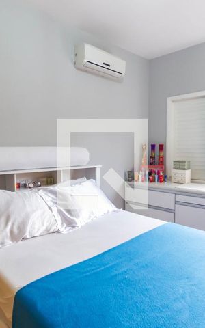 Casa à venda com 154m², 3 quartos e 2 vagas Casa à venda com 154m², 3 quartos e 2 vagasSuíte