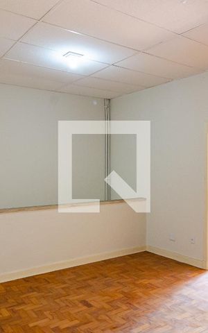 Apartamento à venda com 100m², 3 quartos e sem vaga Apartamento à venda com 100m², 3 quartos e sem vagaSala