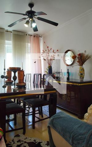 Apartamento à venda com 64m², 2 quartos e sem vagaSala 