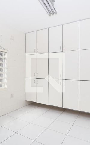 Casa à venda com 250m², 2 quartos e 4 vagasÁrea de Serviço