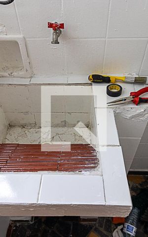 Apartamento para alugar com 72m², 2 quartos e sem vaga Apartamento para alugar com 72m², 2 quartos e sem vagaÁrea de serviço