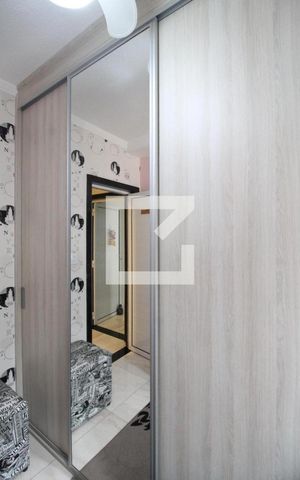 Casa à venda com 264m², 5 quartos e 2 vagasQuarto 2 - Armários