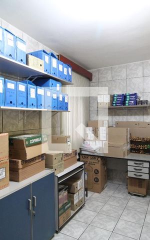 Casa à venda com 264m², 5 quartos e 2 vagasQuarto 2