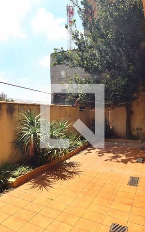 Casa à venda com 266m², 3 quartos e 4 vagasQuintal