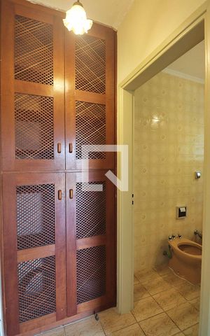 Casa à venda com 266m², 3 quartos e 4 vagasQuarto 2 - Suíte