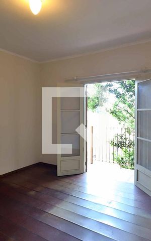 Casa à venda com 266m², 3 quartos e 4 vagasQuarto 3