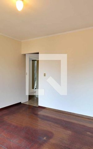 Casa à venda com 266m², 3 quartos e 4 vagasQuarto 2 - Suíte
