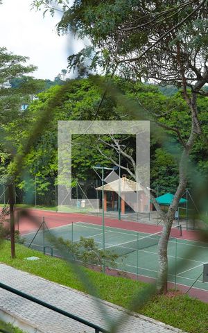 Casa de condomínio para alugar com 200m², 5 quartos e 3 vagasÁrea comum - quadra de tênis