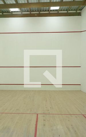 Casa de condomínio para alugar com 200m², 5 quartos e 3 vagasÁrea comum - squash