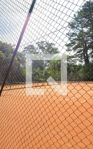 Casa de condomínio para alugar com 200m², 5 quartos e 3 vagasÁrea comum - quadra de tênis
