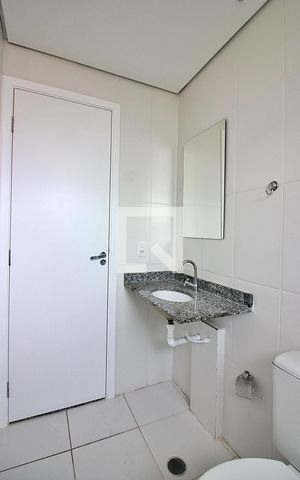 Apartamento à venda com 56m², 2 quartos e 2 vagasBanheiro Social