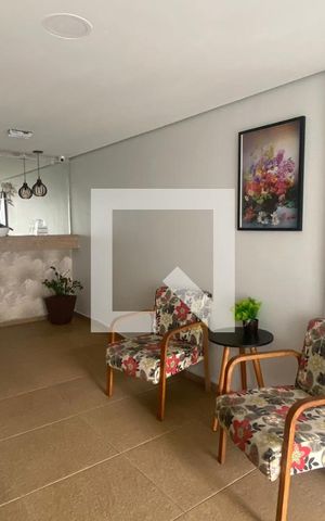Apartamento à venda com 48m², 2 quartos e 1 vaga Apartamento à venda com 48m², 2 quartos e 1 vagaHall