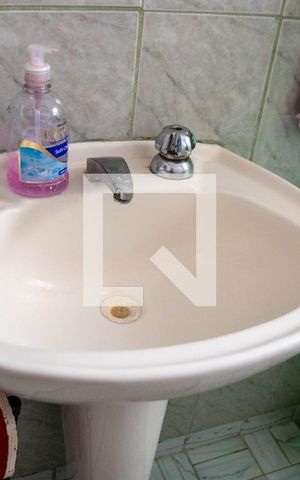 Casa de condomínio à venda com 78m², 1 quarto e 1 vaga Casa de condomínio à venda com 78m², 1 quarto e 1 vagaBanheiro