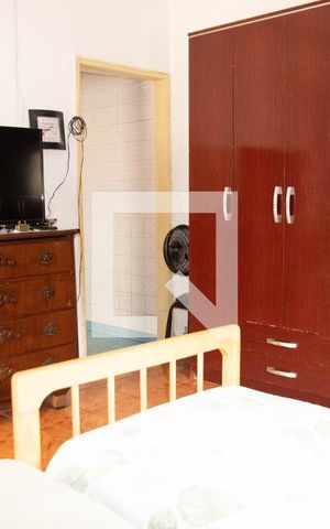 Casa de condomínio à venda com 78m², 1 quarto e 1 vaga Casa de condomínio à venda com 78m², 1 quarto e 1 vagaSala