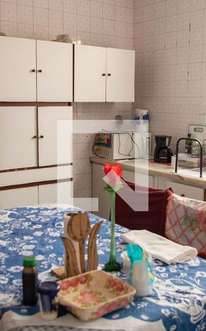 Casa de condomínio à venda com 78m², 1 quarto e 1 vaga Casa de condomínio à venda com 78m², 1 quarto e 1 vagaCozinha