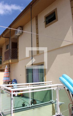 Casa à venda com 120m², 2 quartos e 3 vagasQuintal