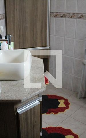 Casa à venda com 120m², 2 quartos e 3 vagasBanheiro da Suíte 2