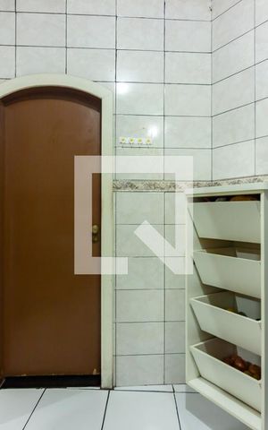 Casa à venda com 230m², 3 quartos e 5 vagas Casa à venda com 230m², 3 quartos e 5 vagasDespensa