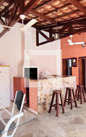 Casa à venda com 256m², 4 quartos e 3 vagas Casa à venda com 256m², 4 quartos e 3 vagasÁrea gourmet