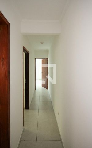 Casa para alugar com 160m², 3 quartos e 2 vagas Casa para alugar com 160m², 3 quartos e 2 vagasCorredor