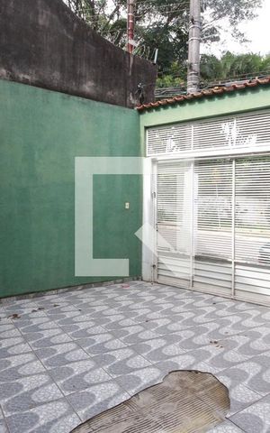 Casa para alugar com 160m², 3 quartos e 2 vagas Casa para alugar com 160m², 3 quartos e 2 vagasGaragem
