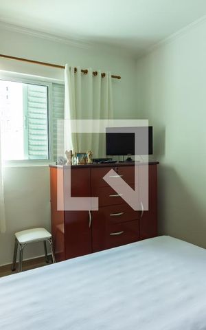 Casa à venda com 220m², 3 quartos e 4 vagas Casa à venda com 220m², 3 quartos e 4 vagasSuíte 2