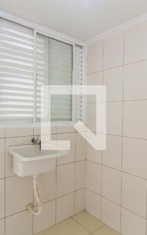 Apartamento para alugar com 82m², 2 quartos e 1 vaga Apartamento para alugar com 82m², 2 quartos e 1 vagaÁrea de serviço