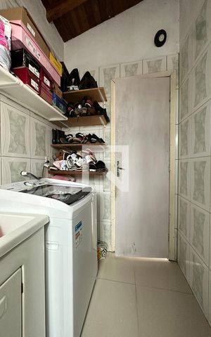 Casa à venda com 280m², 7 quartos e 3 vagasBanheiro 2 