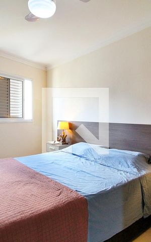 Casa à venda com 60m², 2 quartos e 1 vagaSuíte 1