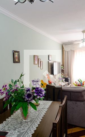 Apartamento à venda com 50m², 2 quartos e 1 vaga Apartamento à venda com 50m², 2 quartos e 1 vagaSala