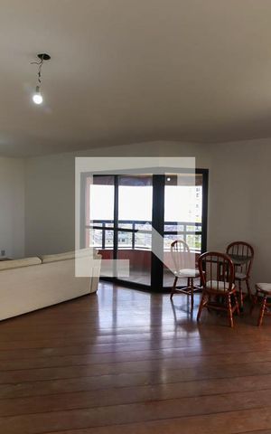 Apartamento à venda com 241m², 4 quartos e 4 vagasSala