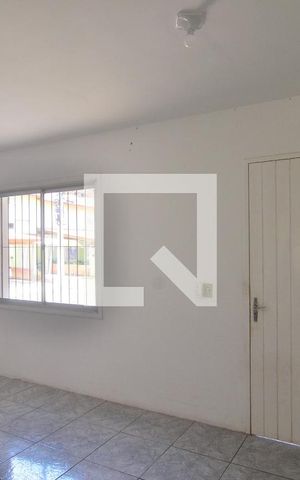 Casa de condomínio à venda com 65m², 2 quartos e 1 vagaSala