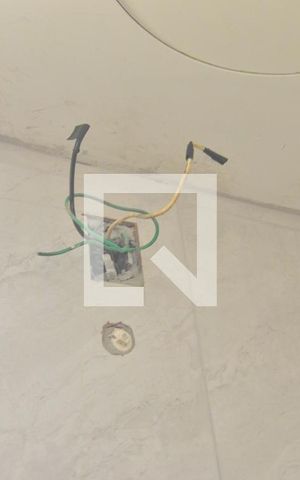 Casa de condomínio à venda com 65m², 2 quartos e 1 vagaBanheiro 1