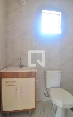 Casa de condomínio à venda com 65m², 2 quartos e 1 vagaBanheiro 2