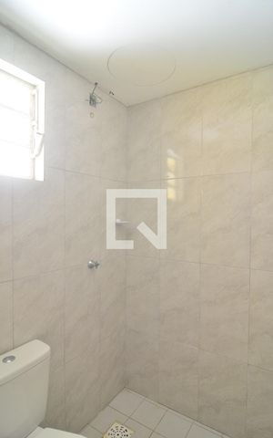 Casa de condomínio à venda com 65m², 2 quartos e 1 vagaBanheiro 1