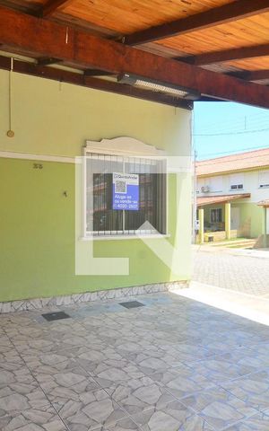 Casa de condomínio à venda com 65m², 2 quartos e 1 vagaGaragem