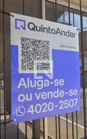 Casa de condomínio à venda com 65m², 2 quartos e 1 vagaInstalação da plaquinha