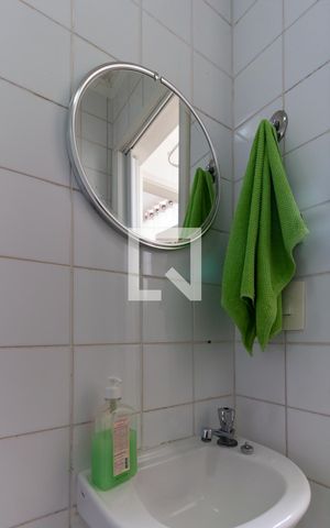 Apartamento à venda com 114m², 3 quartos e 2 vagas Apartamento à venda com 114m², 3 quartos e 2 vagasBanheiro de serviço