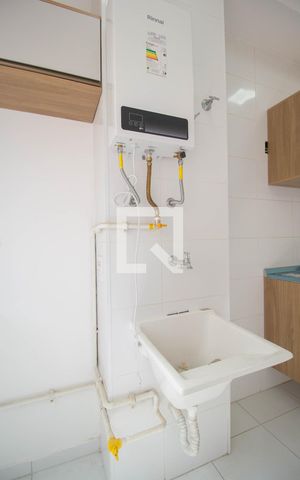 Apartamento para alugar com 44m², 2 quartos e 1 vaga Apartamento para alugar com 44m², 2 quartos e 1 vagaÁrea de Serviço