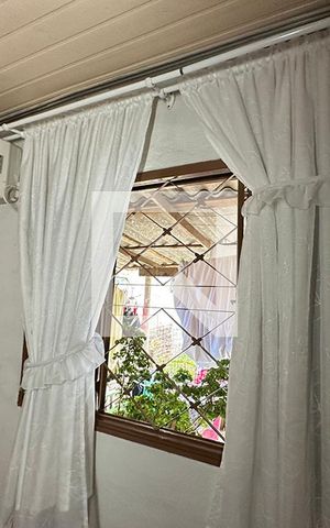 Casa à venda com 100m², 3 quartos e 1 vagaJanela do Quarto 3 