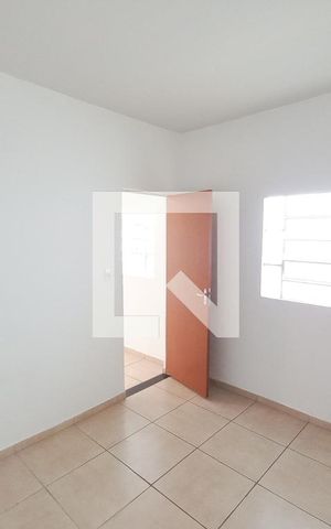 Casa à venda com 282m², 4 quartos e 3 vagas Casa à venda com 282m², 4 quartos e 3 vagasQuarto 2 - Casa 1