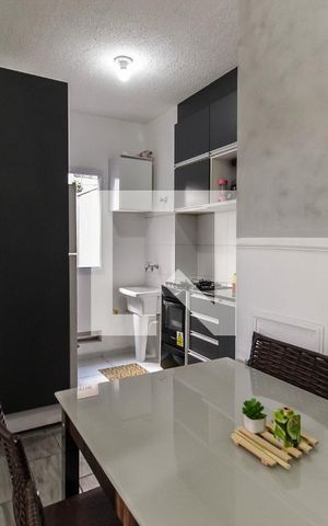 Apartamento à venda com 62m², 2 quartos e sem vaga Apartamento à venda com 62m², 2 quartos e sem vagaCozinha