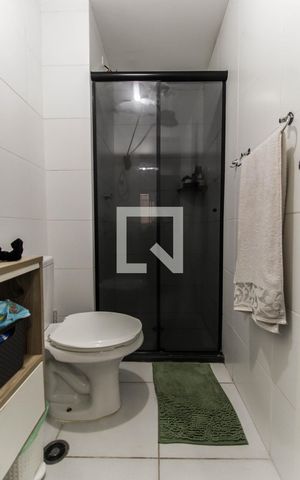 Apartamento à venda com 62m², 2 quartos e sem vaga Apartamento à venda com 62m², 2 quartos e sem vagaBanheiro