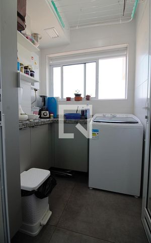 Apartamento à venda com 87m², 2 quartos e 2 vagas Apartamento à venda com 87m², 2 quartos e 2 vagasÁrea de Serviço