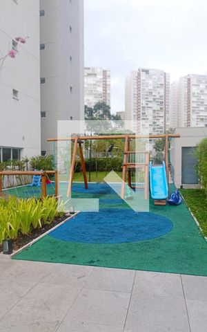 Apartamento à venda com 87m², 2 quartos e 2 vagas Apartamento à venda com 87m², 2 quartos e 2 vagasÁrea comum - Playground