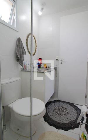 Apartamento à venda com 87m², 2 quartos e 2 vagas Apartamento à venda com 87m², 2 quartos e 2 vagasBanheiro