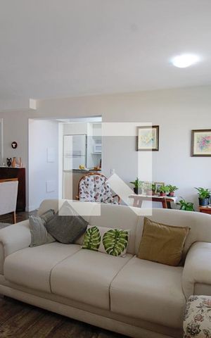 Apartamento à venda com 87m², 2 quartos e 2 vagas Apartamento à venda com 87m², 2 quartos e 2 vagasSala