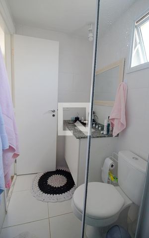 Apartamento à venda com 87m², 2 quartos e 2 vagas Apartamento à venda com 87m², 2 quartos e 2 vagasBanheiro da Suíte 1